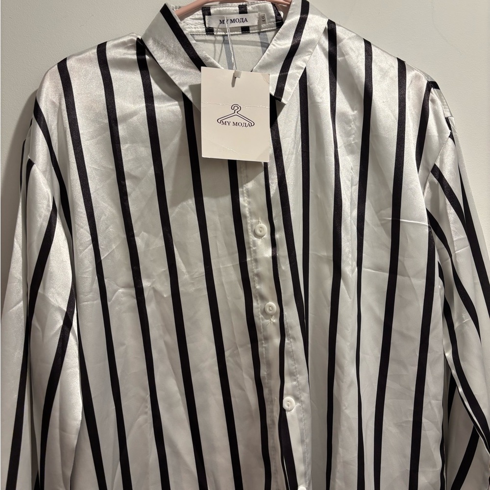 NWT White and Black Striped Silky Button-Up Shirt